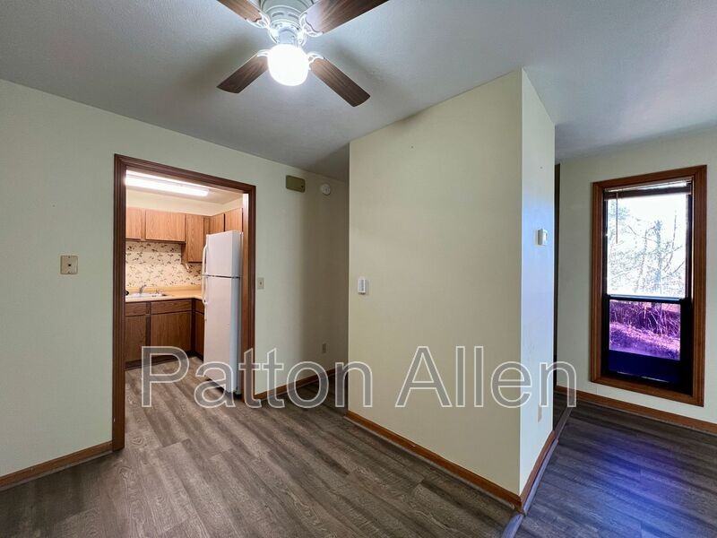 580 Courtwood Ln #2 - Photo 6 of 19