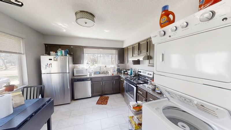 1302 W Huron St - Photo 7 of 14