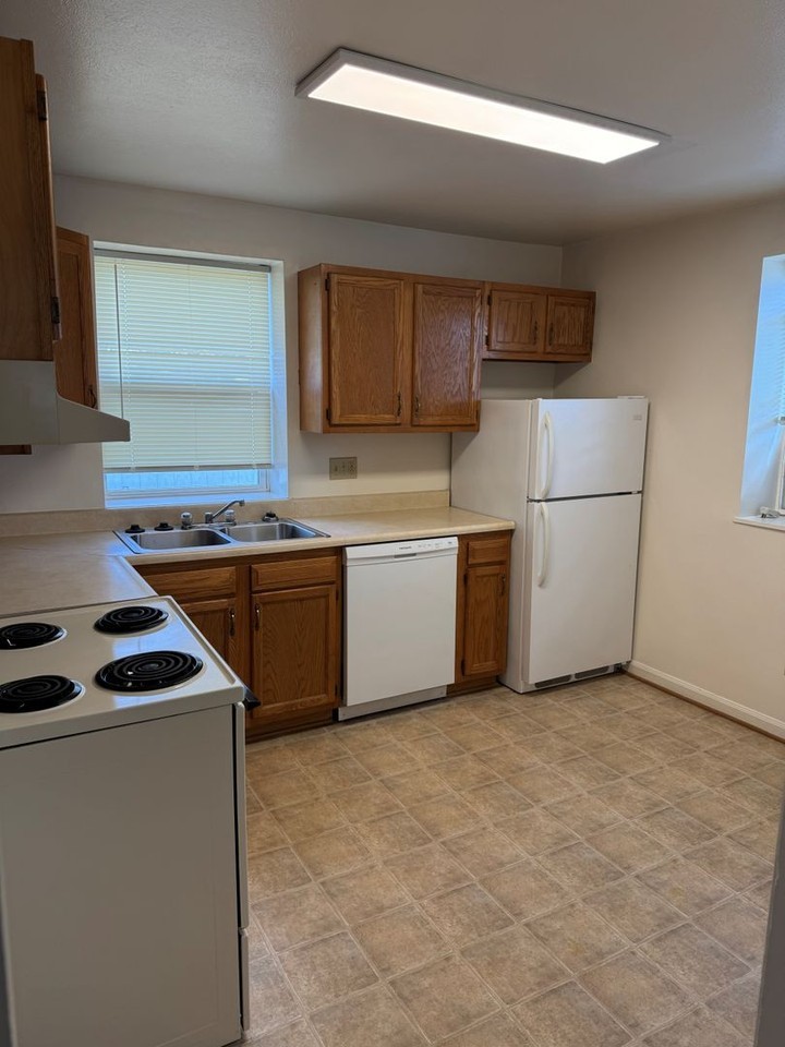 Aubrey Green Property - Photo 3 of 8