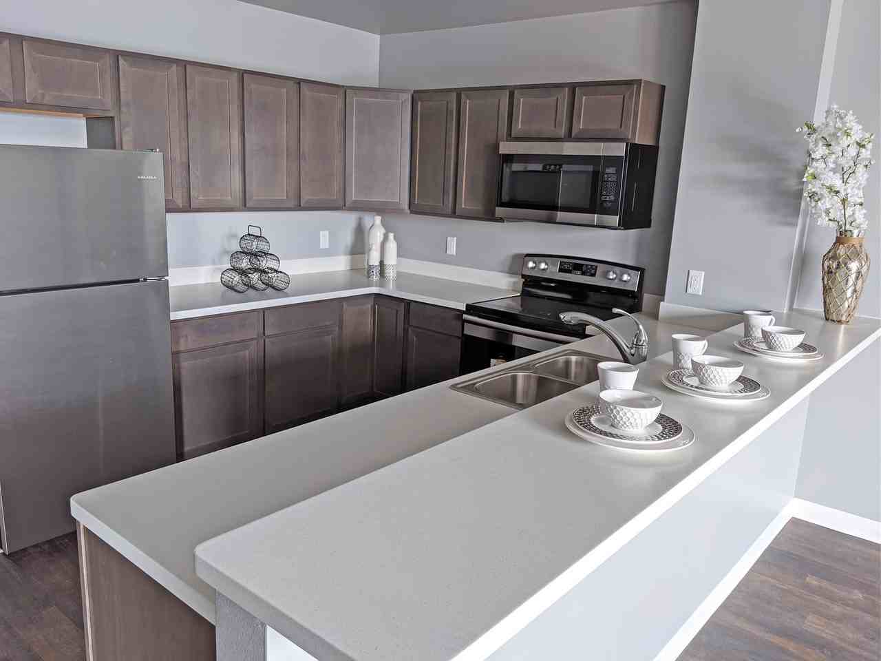 7Penn - Photo 6 of 15