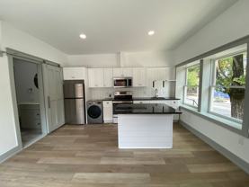 627 Manor St - Photo 1 of 1