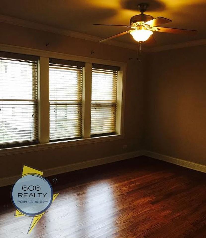 4860 W Warner Ave #1 - Photo 3 of 6