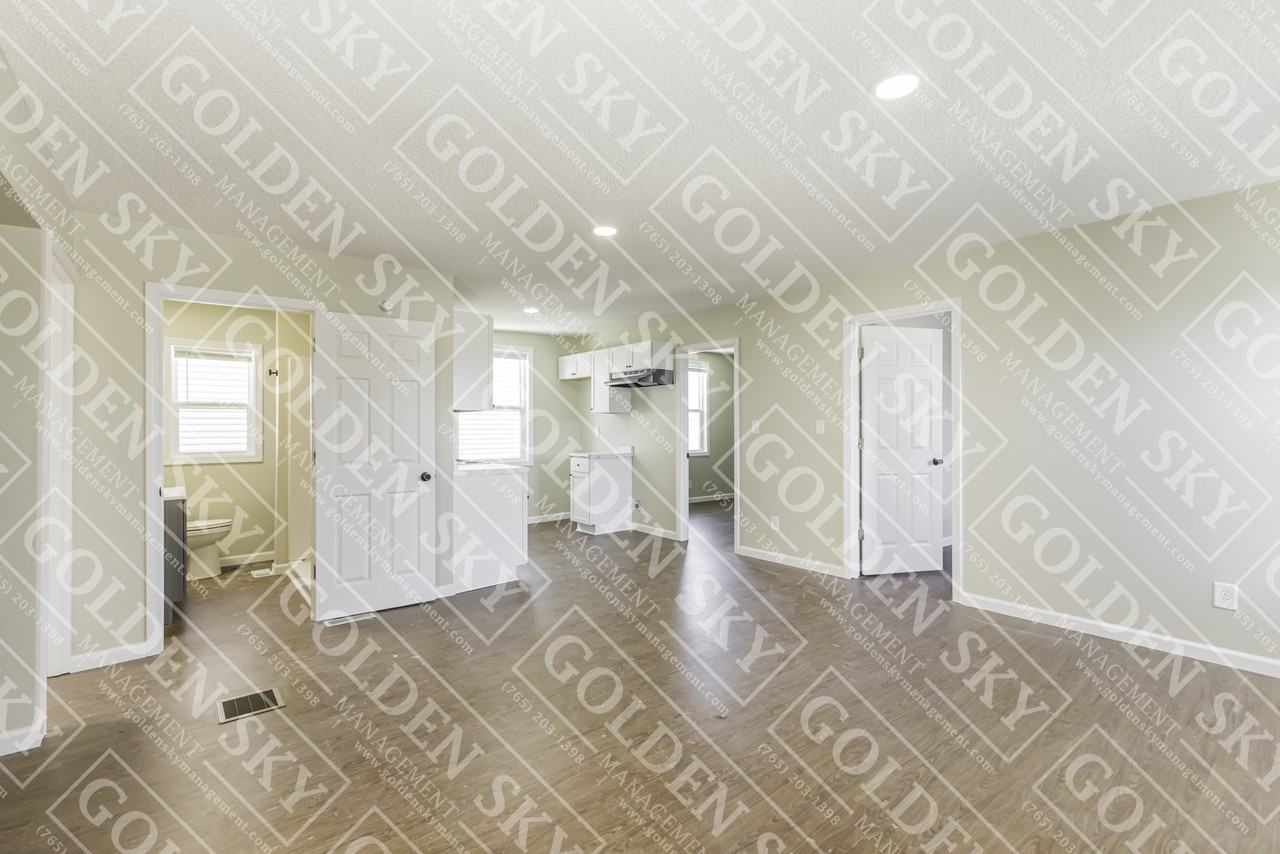 1010 West Rex Street - Unit 2 - Photo 2 of 9