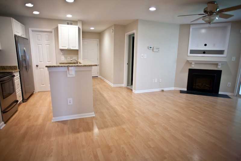 1008 Kingswood Dr Apt J #Apt J