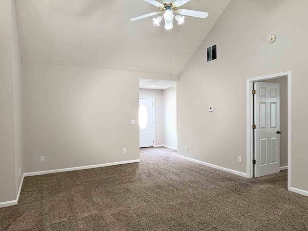 2034 Elm Grove Ln - Photo 3 of 13