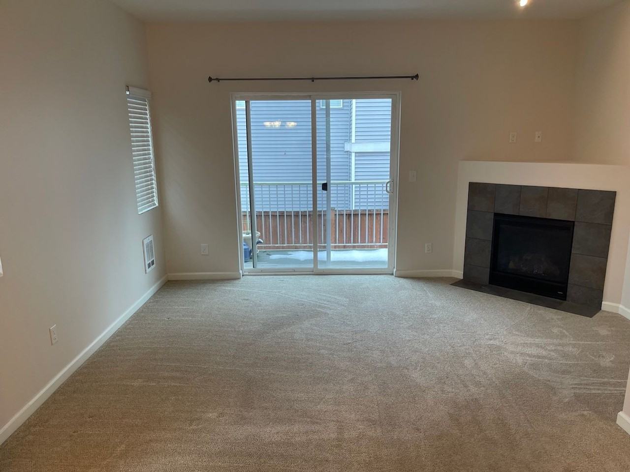 12608 3rd Ave Se #A - Photo 2 of 27