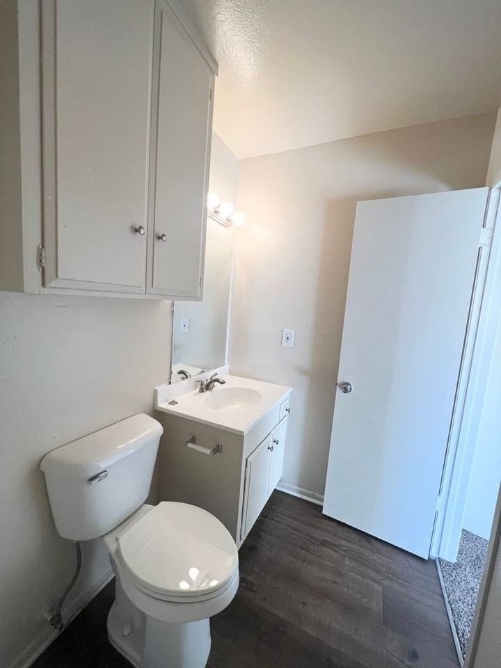 EMERALD - Photo 7 of 11