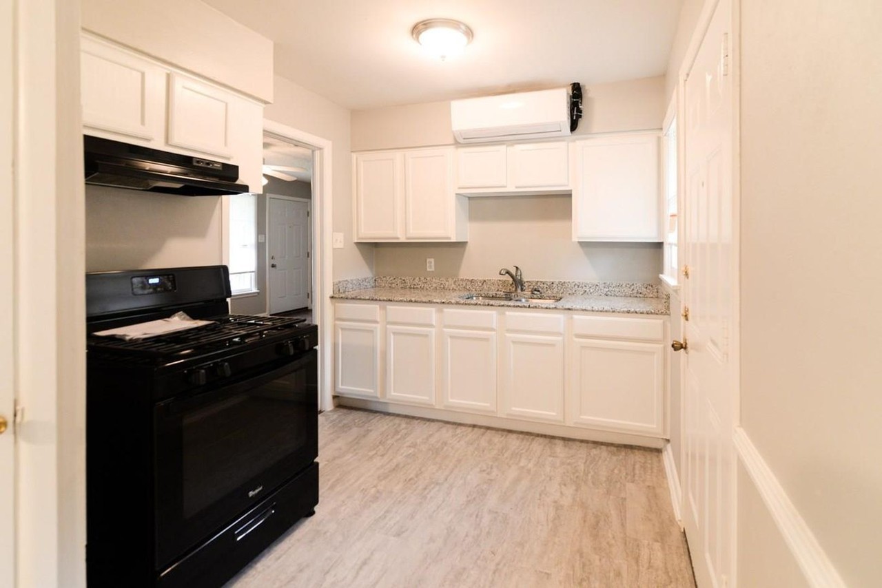 10433 Fern Dr - Photo 4 of 13