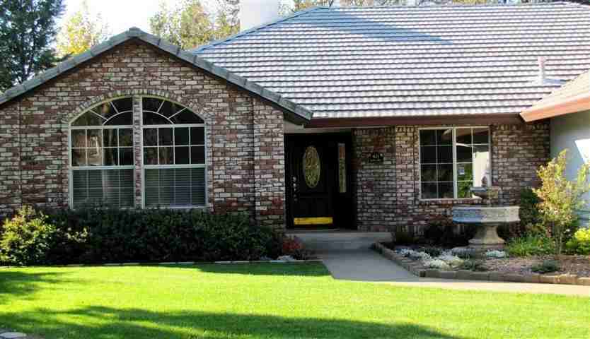 4124 Saratoga Dr - Photo 3 of 21