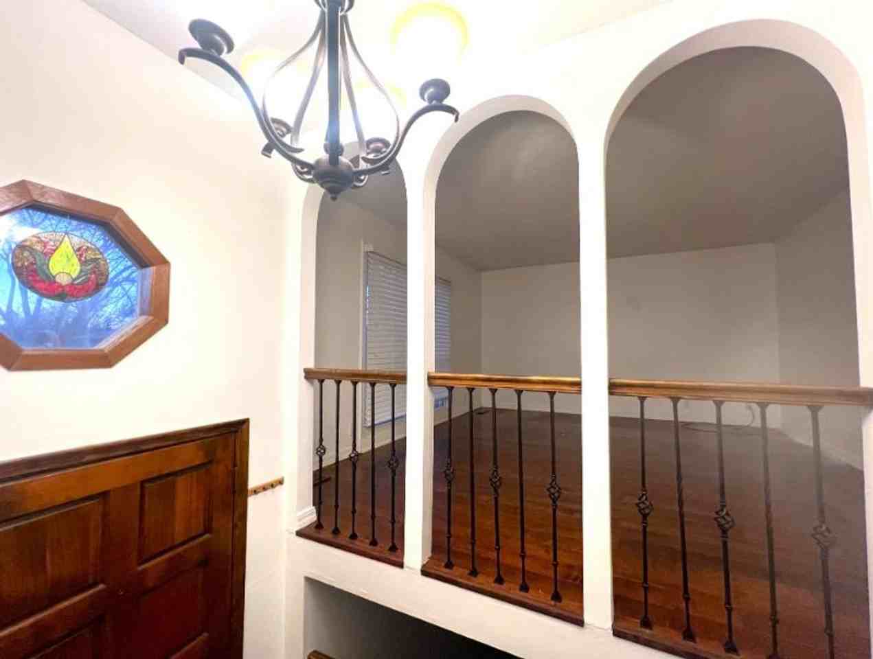 2627 N 124th Cir - Photo 2 of 20