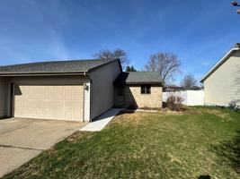 featured image of 1053 N Wuthering Hills Dr