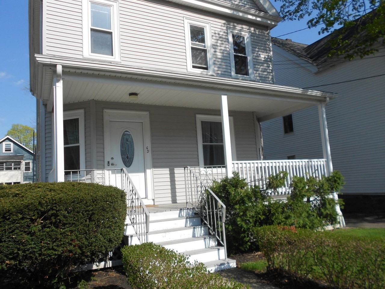 59 Fairbanks St - Photo 2 of 34