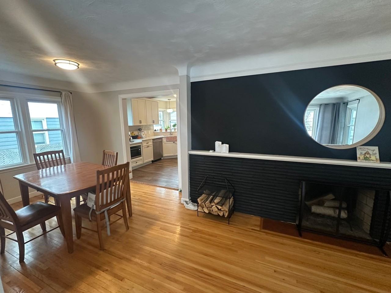 1743 Montreal Ave - Photo 3 of 38