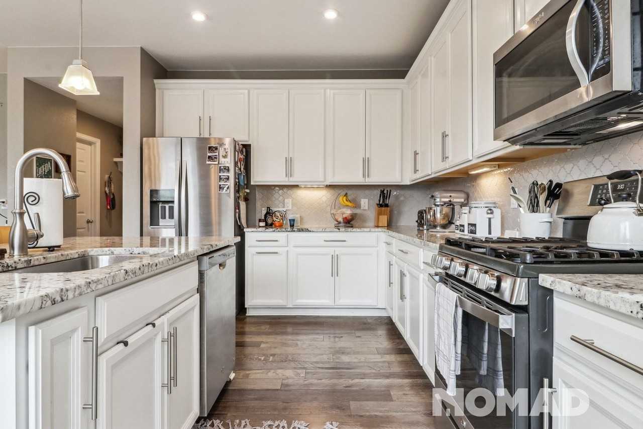 15993 E Otero Cir - Photo 3 of 25