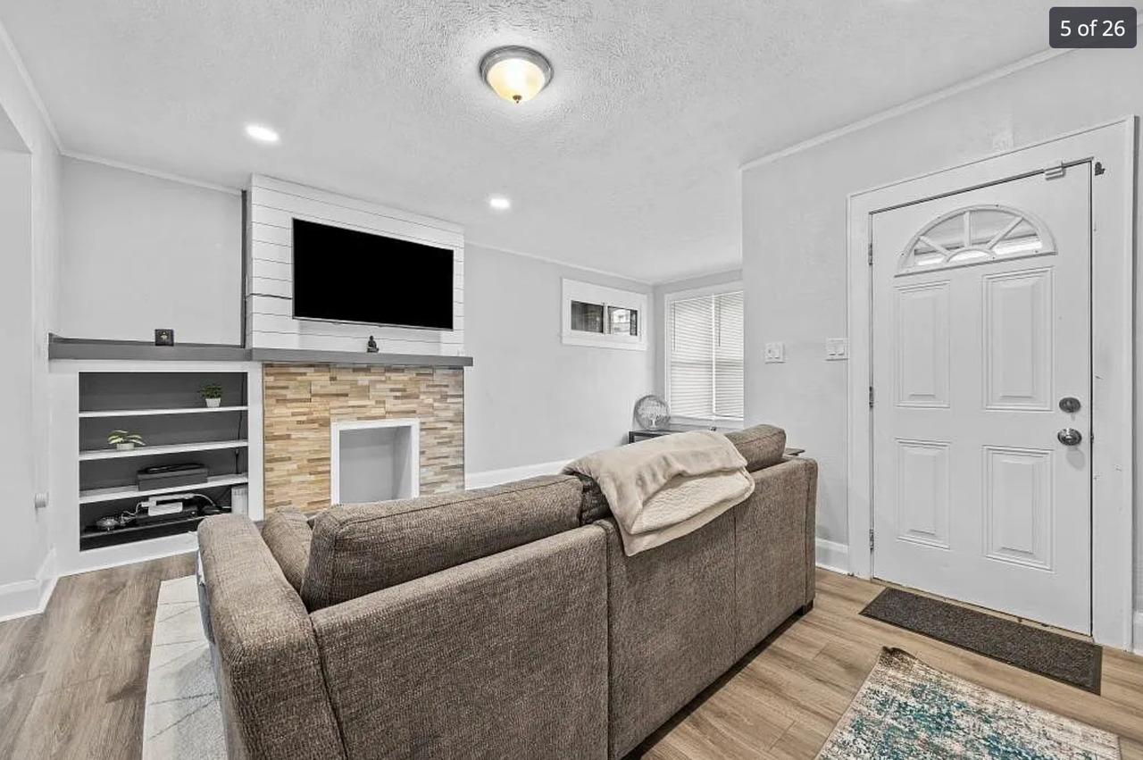 1211 Arkansas Ave - Photo 5 of 29