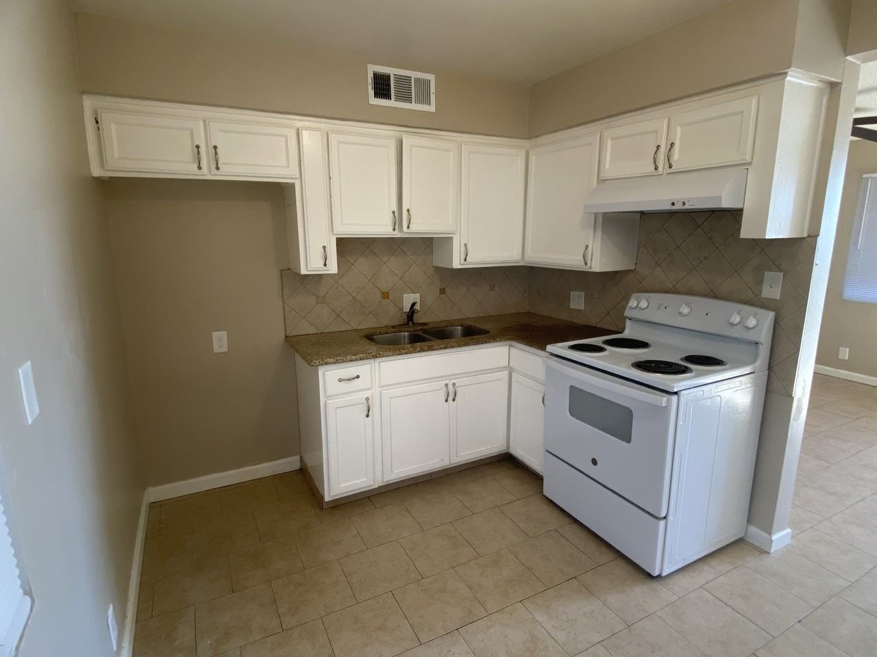 1700 Lincoln Street - Photo 3 of 6