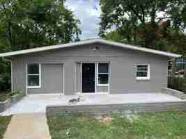 featured image of 2415 Booker St