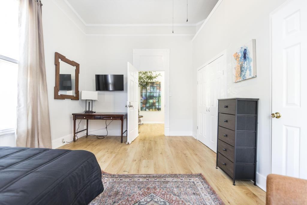 307 Persons Street - Photo 2 of 26