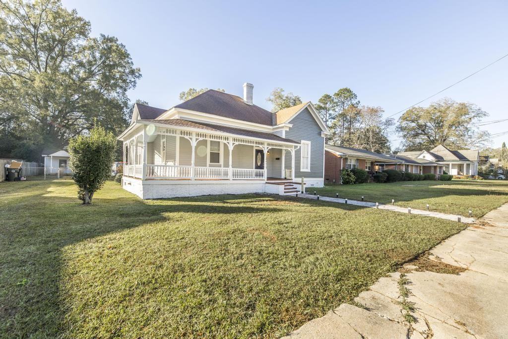 307 Persons Street - Photo 5 of 26