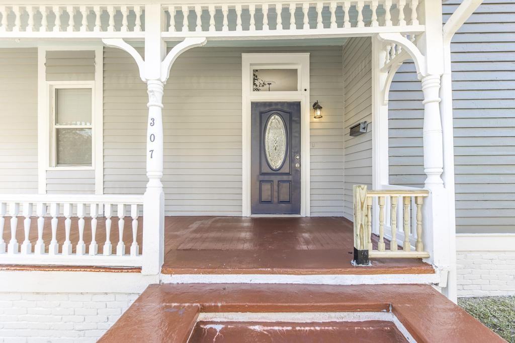 307 Persons Street - Photo 7 of 26