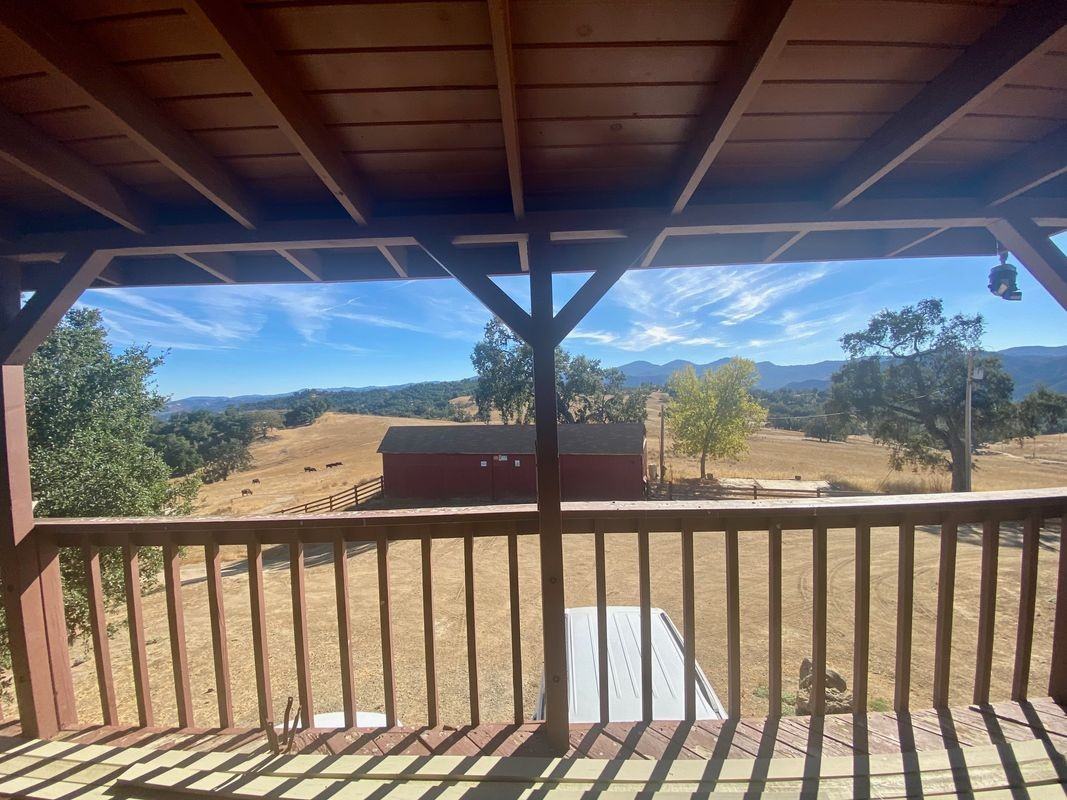 2567 Hesperia Rd - Photo 2 of 15