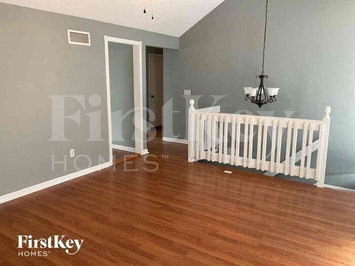 1851 Mallard Dr - Photo 3 of 8