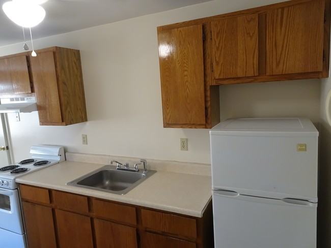 609 Ocean Ave #24 - Photo 3 of 9