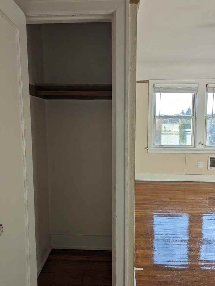 405 S 2nd St #205 - Photo 5 of 28