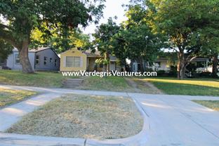 4904 Calmont Ave #NA - Photo 1 of 1