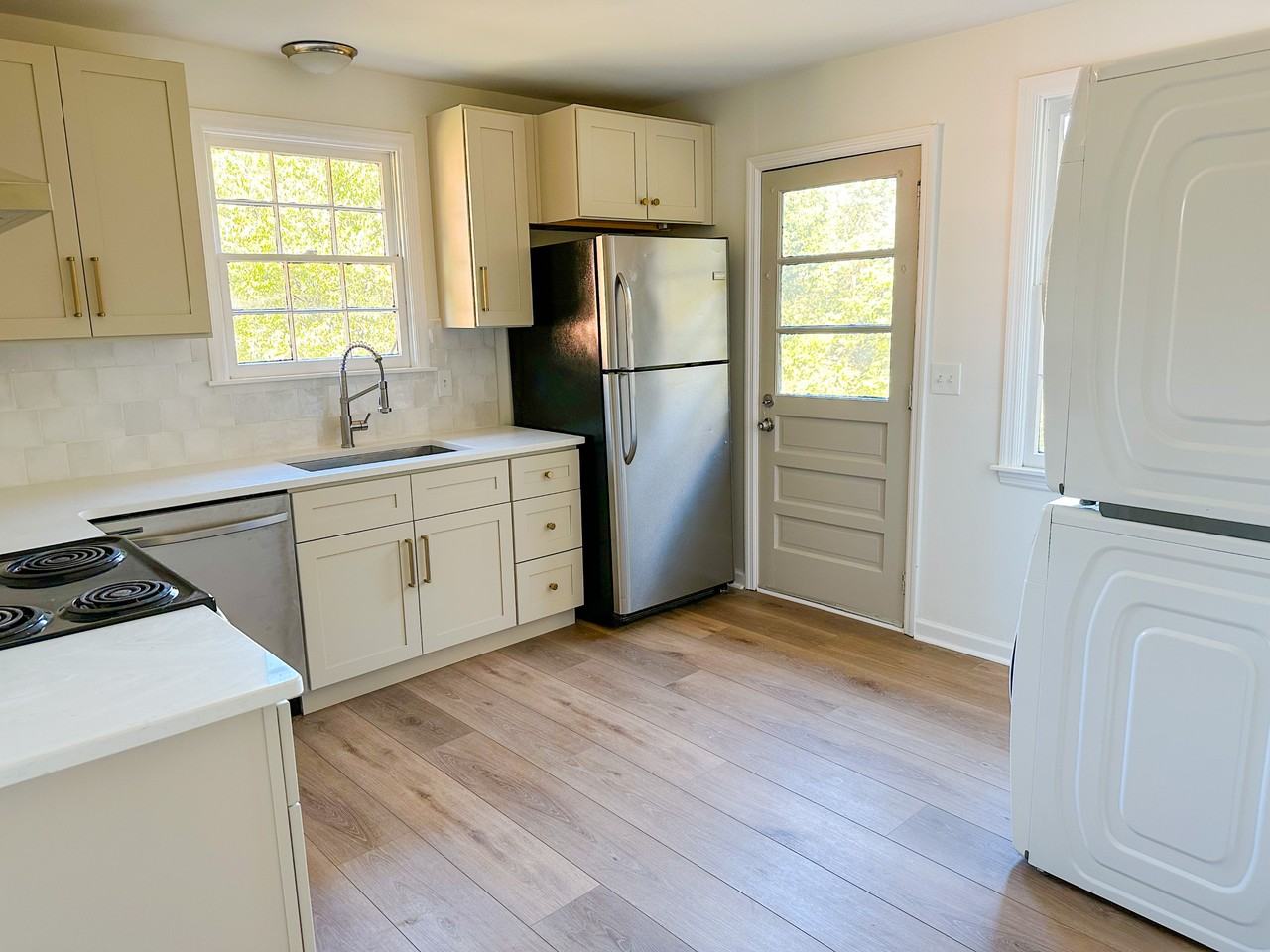 4012 Edwards Ave #NA - Photo 4 of 17