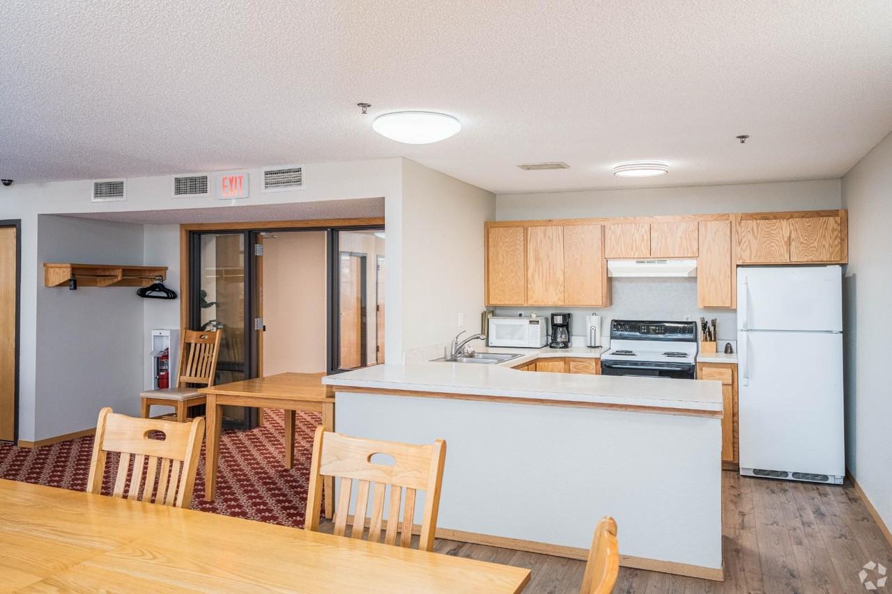 Rosoto Villa - Photo 6 of 7