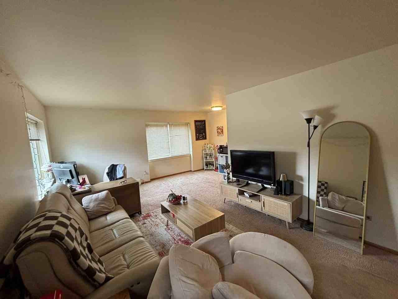 Parkview 725 - Photo 5 of 46