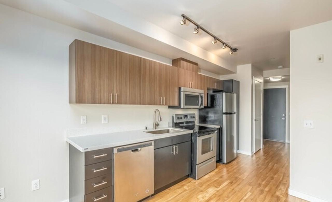 The Duo Apartments - Photo 2 of 15