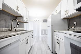 Fox Meadows Apartments - Photo 1 of 1