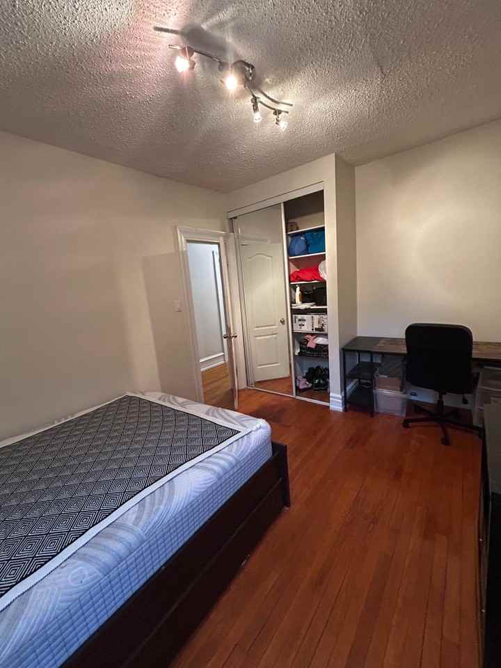 1434 King Street West #2 - Photo 6 of 16