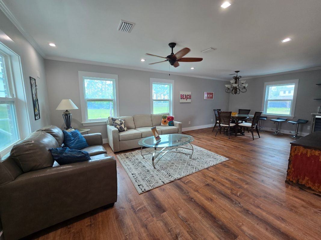 103 Saint Joseph Dr - Photo 3 of 27