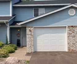 2BR Renovated Hudson Townhome - Photo 1 of 1