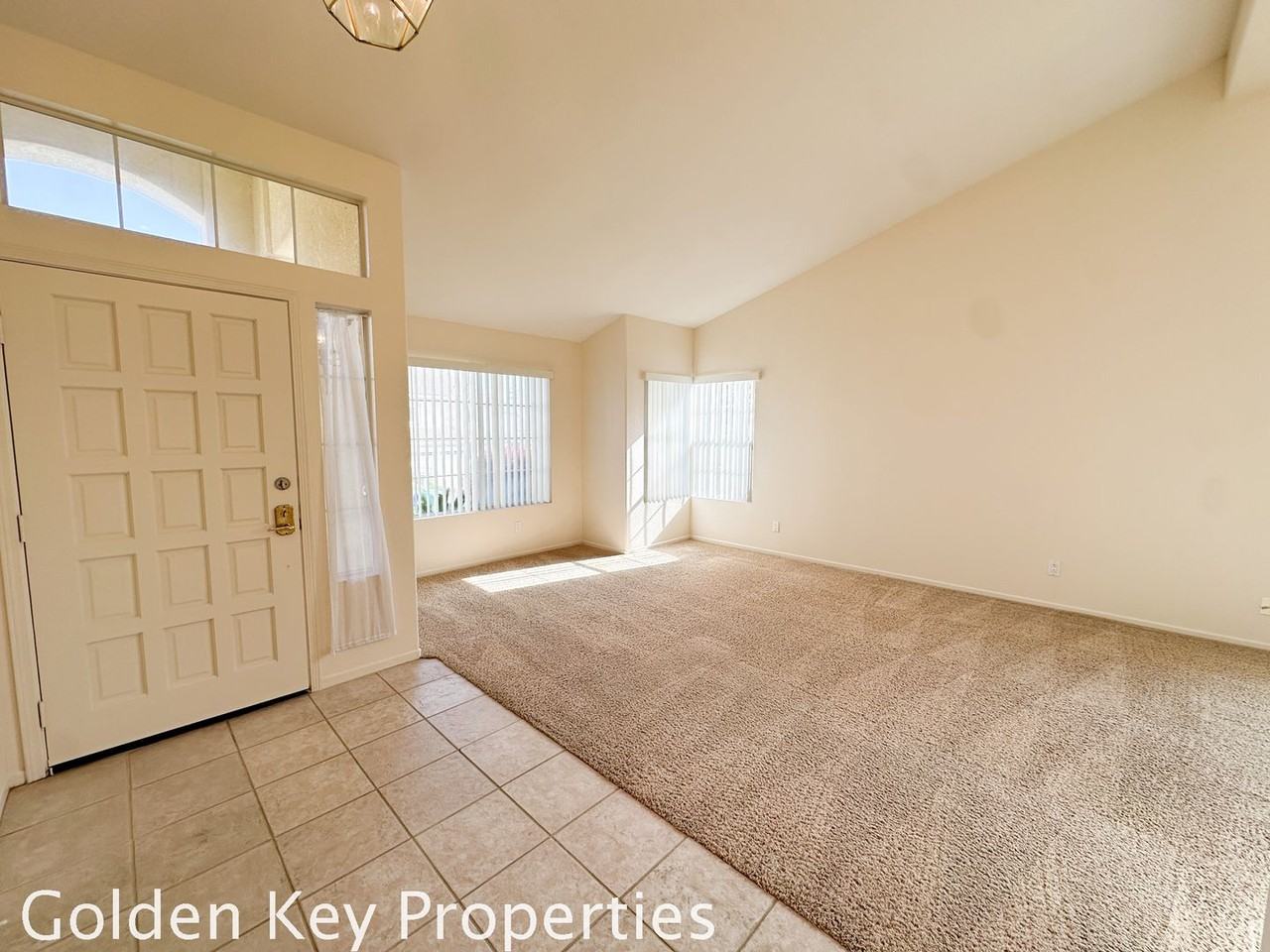 3717 Southridge Way - Photo 3 of 27