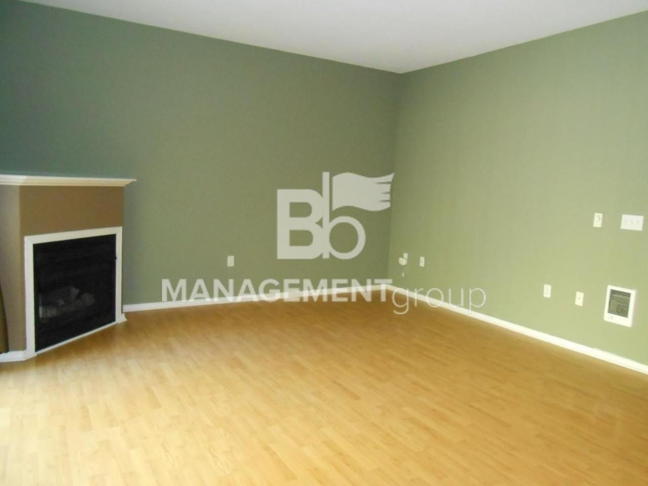 1119 Ne Station Ct - Photo 6 of 18