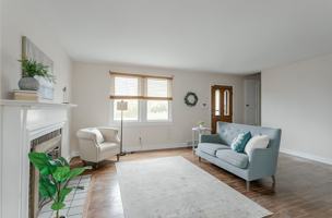 featured image of 205 Lattimore Rd