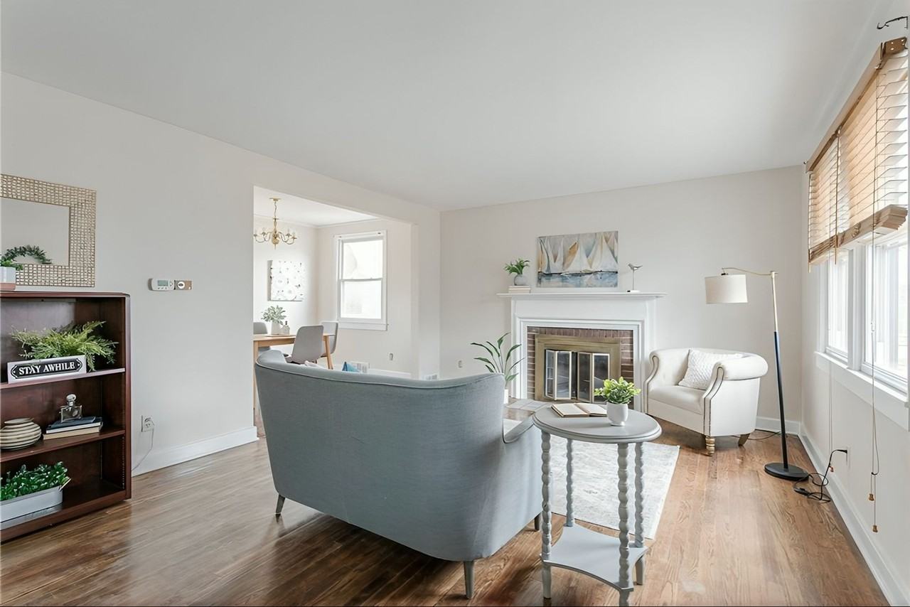 205 Lattimore Rd - Photo 6 of 15