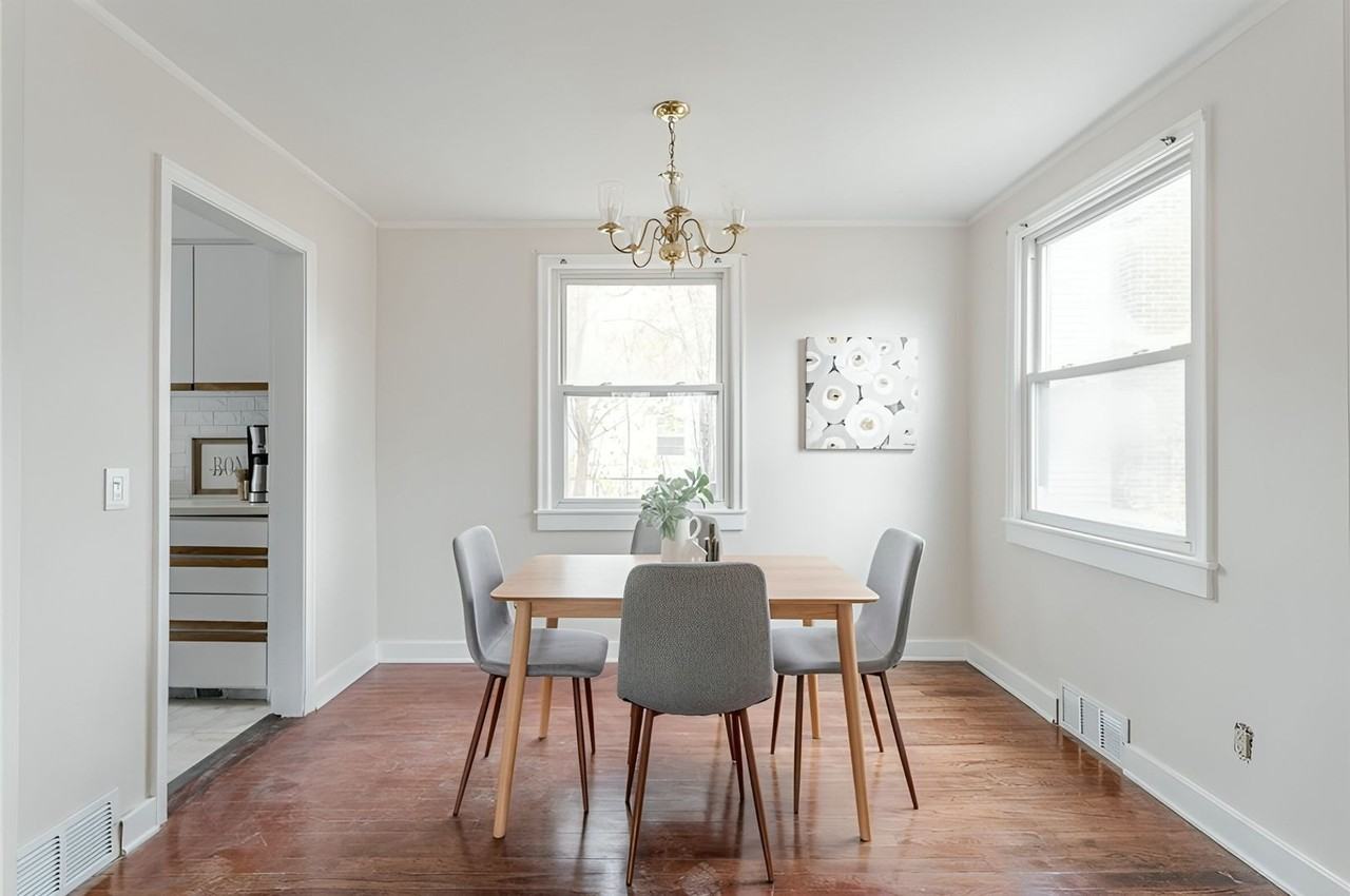 205 Lattimore Rd - Photo 5 of 15