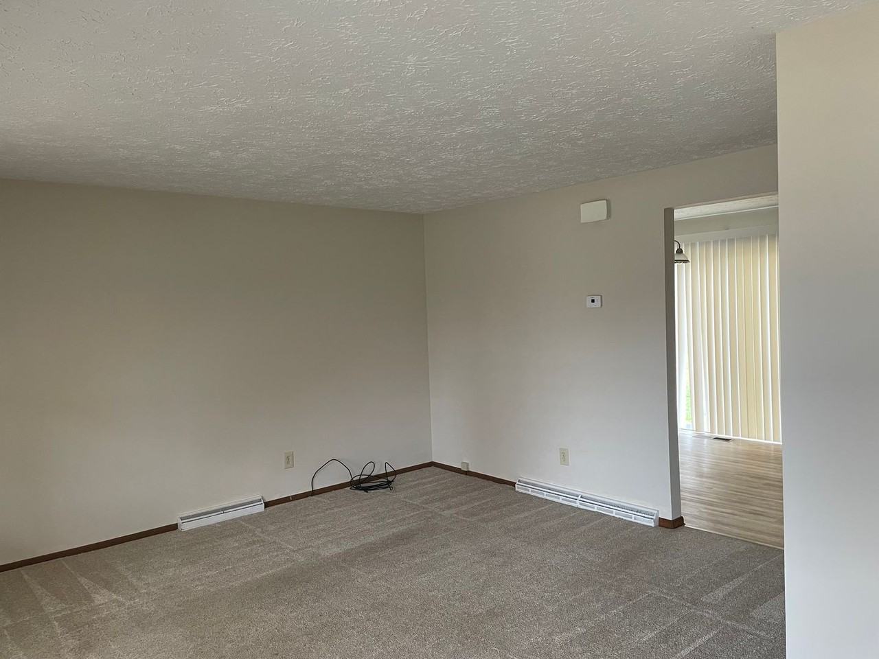 6404 6404 - 06 Portage Street NW - Photo 2 of 12