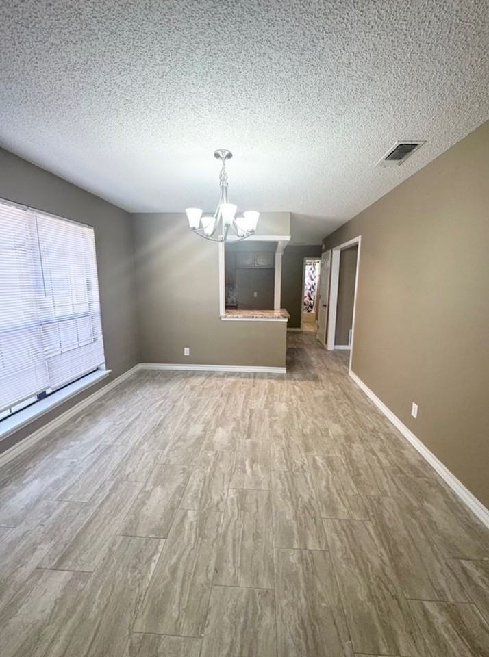 5102 San Antonio Ave - Photo 3 of 12