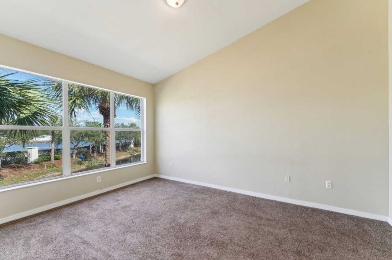 11640 Marino Ct - Photo 6 of 20