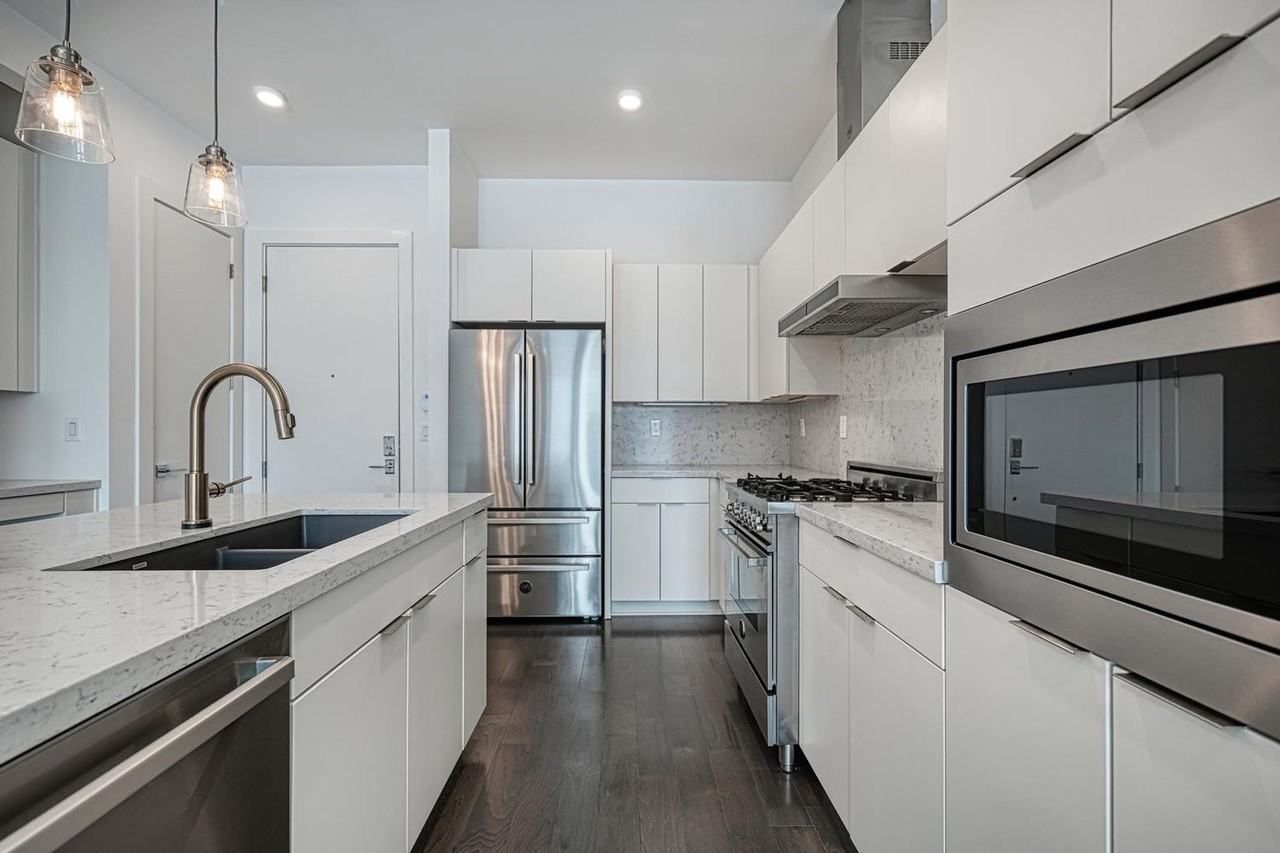 207 W Johanna St - Photo 5 of 19