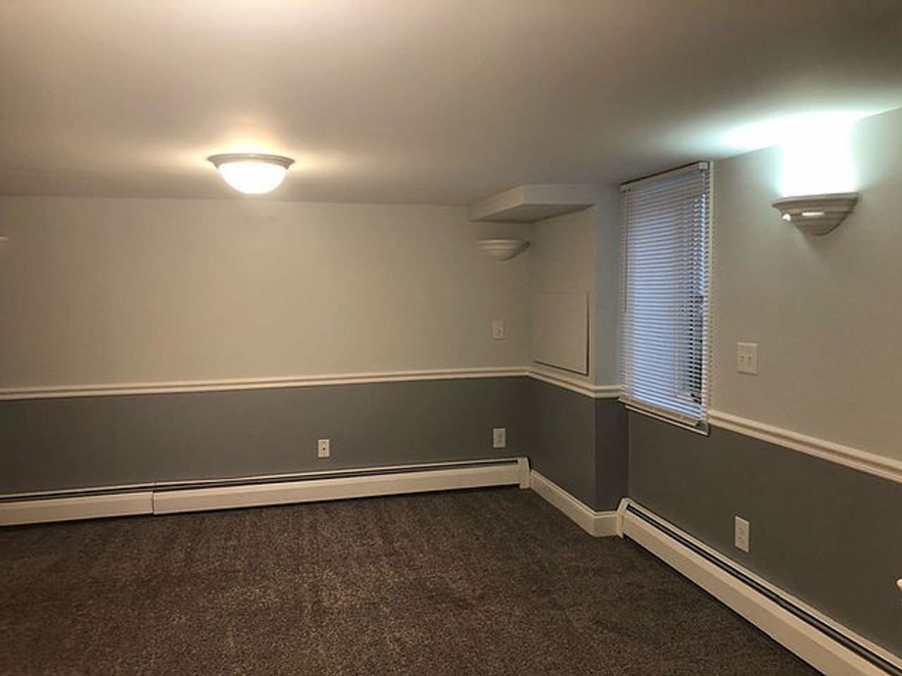 238 N Summit - Photo 2 of 18