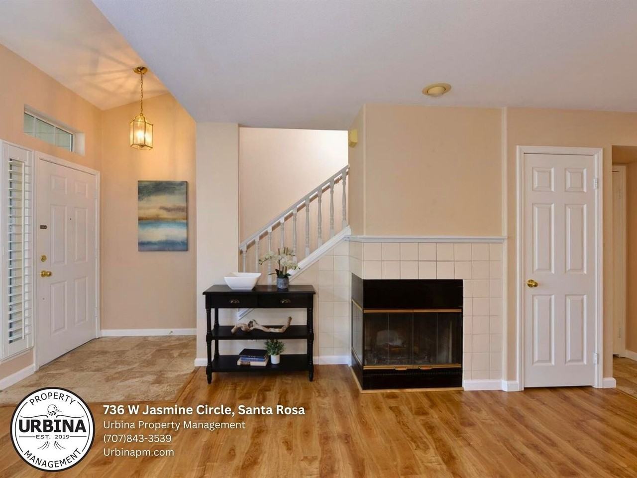 736 W Jasmine Cir - Photo 2 of 9