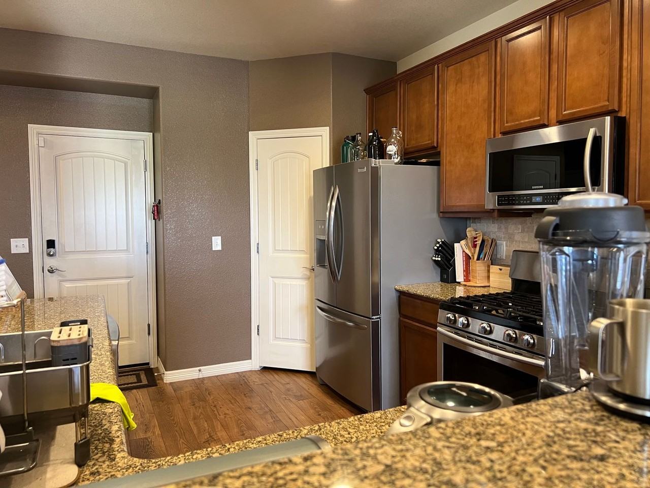 7727 Forest Valley Loop - Photo 7 of 20