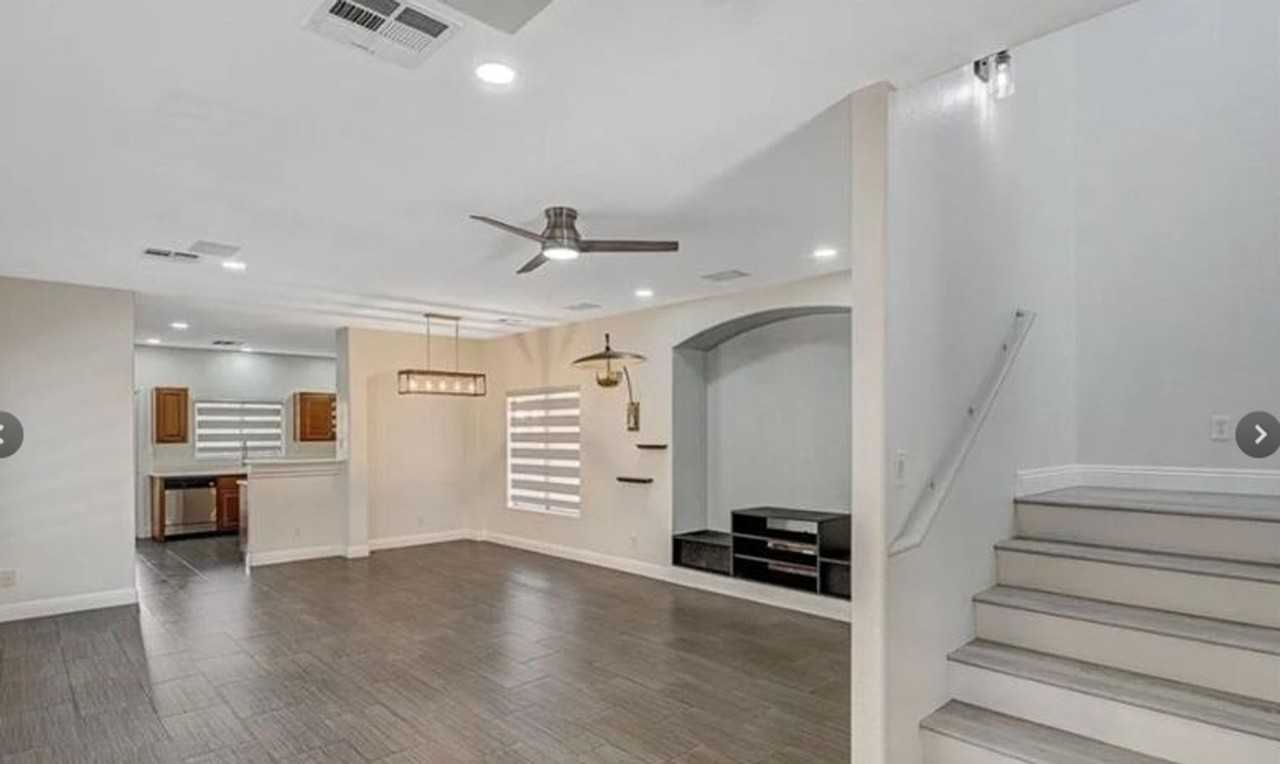 1684 Spotted Wolf Ave - Photo 5 of 6